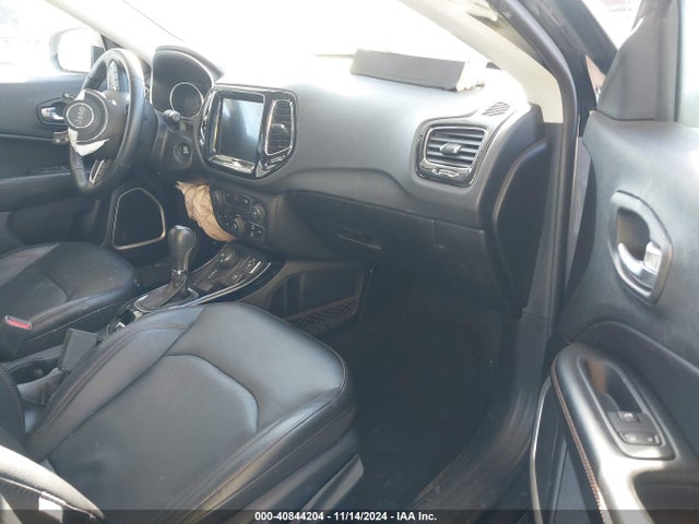 Jeep Compass Limited 4x4 2019 3C4NJDCB4KT666629 Image 5