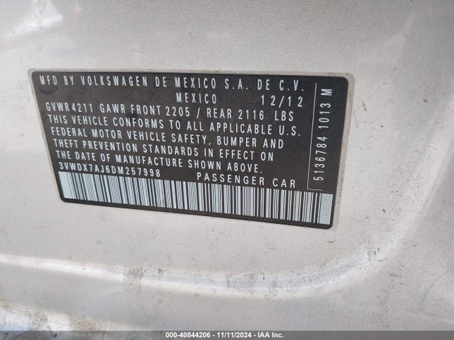 2013 Volkswagen Jetta 2.5l Se მანქანა იყიდება აუქციონზე, vin: 3VWDX7AJ6DM257998, აუქციონის ნომერი: 40844206