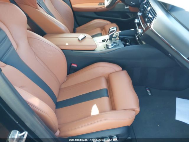 WBS83CH01NCK58820 BMW M5