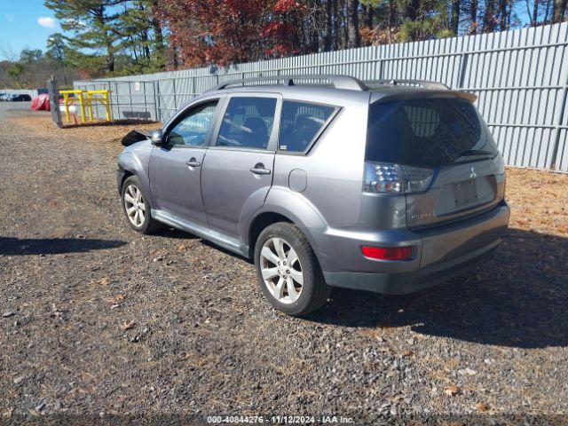 2010 MITSUBISHI OUTLANDER JA4JT4AX2AZ016612 Photo 2