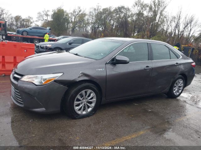 4T1BD1FK6GU182717 Toyota Camry Hybrid Le