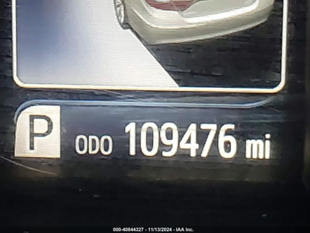 4T1BD1FK6GU182717 Toyota Camry Hybrid Le