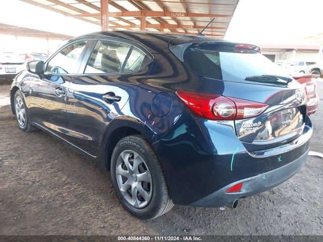 Mazda Mazda3 I Sport 2015 3MZBM1K71FM147282 Image 3