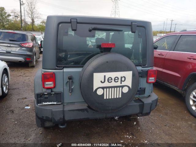 1C4AJWAG6EL136221 Jeep Wrangler Sport