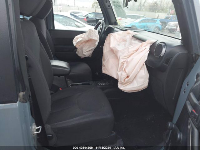 1C4AJWAG6EL136221 Jeep Wrangler Sport