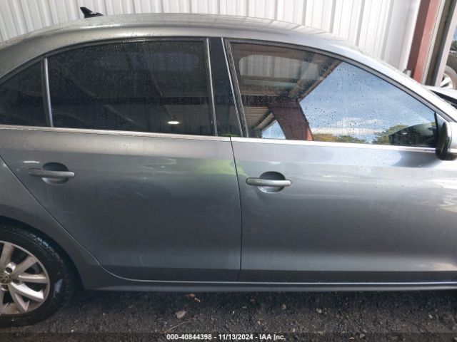 3VWD17AJ1EM417966 Volkswagen Jetta 1.8t Se