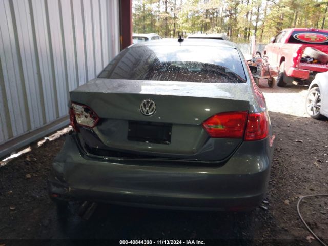 3VWD17AJ1EM417966 Volkswagen Jetta 1.8t Se