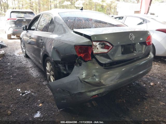 3VWD17AJ1EM417966 Volkswagen Jetta 1.8t Se