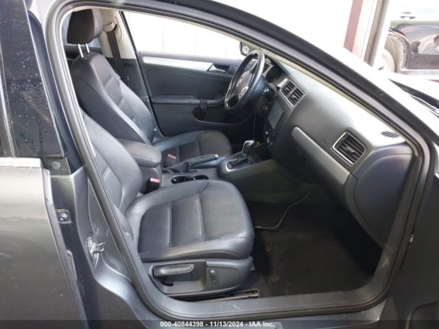 3VWD17AJ1EM417966 Volkswagen Jetta 1.8t Se