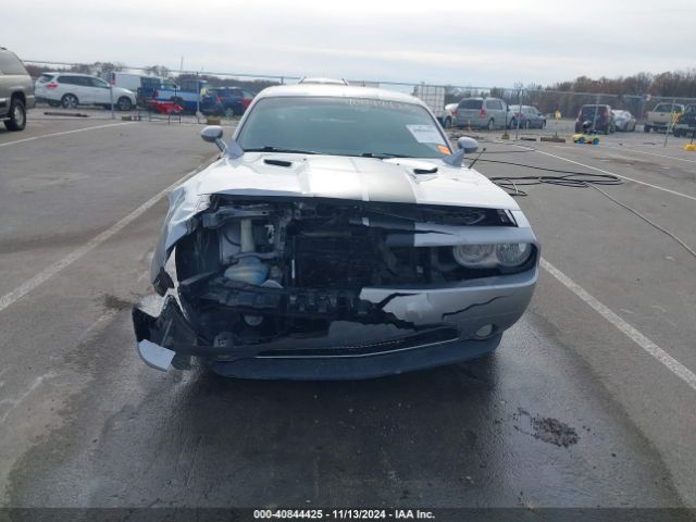 2C3CDYAG2EH139887 Dodge Challenger Sxt Plus