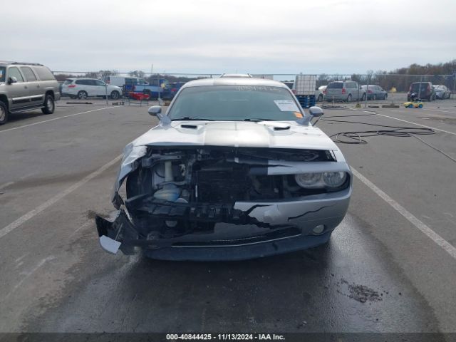 2C3CDYAG2EH139887 Dodge Challenger Sxt Plus