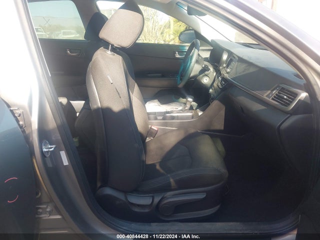 KIA Optima Lx 2016 5XXGT4L3XGG082041 Image 5
