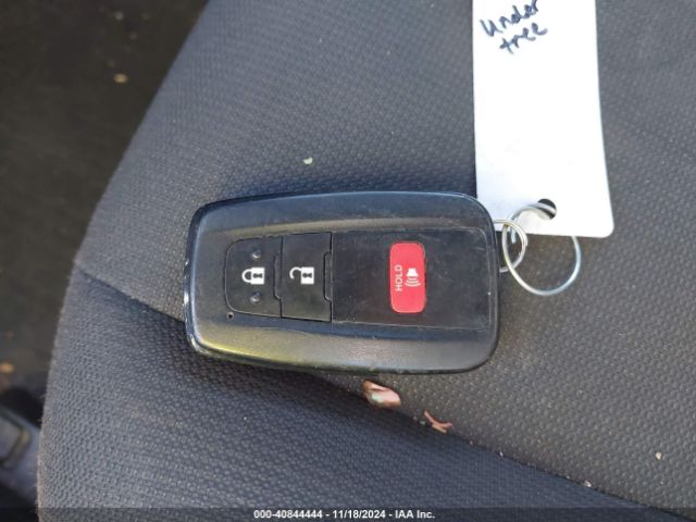 JTNK4RBE3K3050446 Toyota COROLLA SE