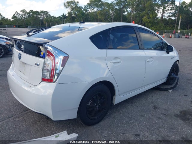 JTDKN3DU3E0377597 Toyota Prius