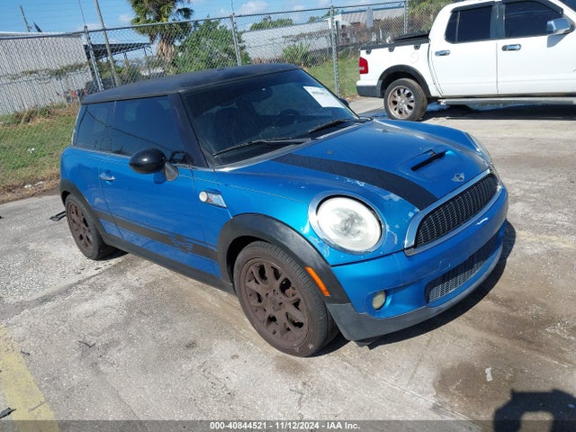 2008 MINI COOPER S WMWMF73508TT91187 Photo 0