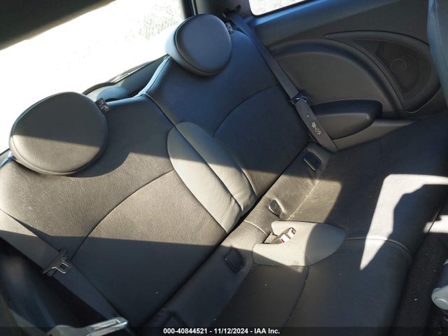 2008 MINI COOPER S WMWMF73508TT91187 Photo 7