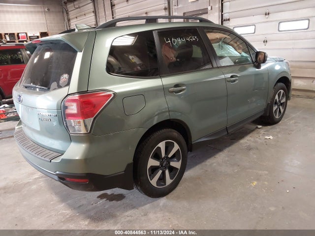Subaru Forester 2.5i Premium 2018 JF2SJAEC2JH579057 Image 4