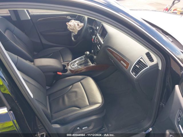 WA1C2AFPXHA073295 Audi Q5 2.0t Premium
