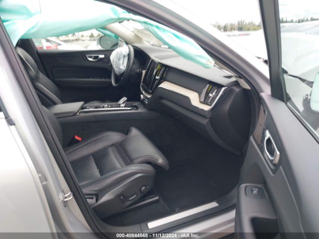 YV4L12DLXN1978336 Volvo Xc60 B5 Inscription