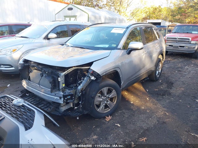 Toyota Rav4 Xle 2024 2T3W1RFV2RW334652 Image 2