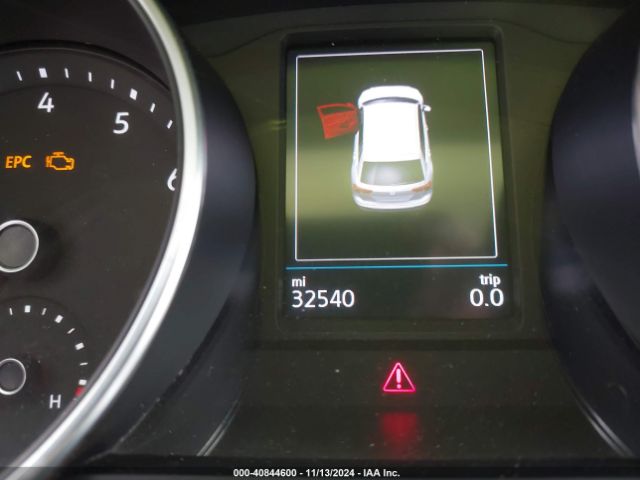 3VV1B7AX4JM059717 Volkswagen Tiguan 2.0t S