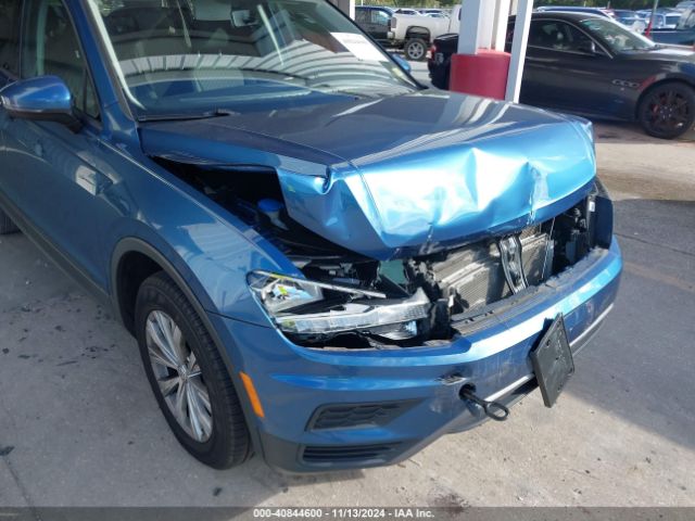 3VV1B7AX4JM059717 Volkswagen Tiguan 2.0t S