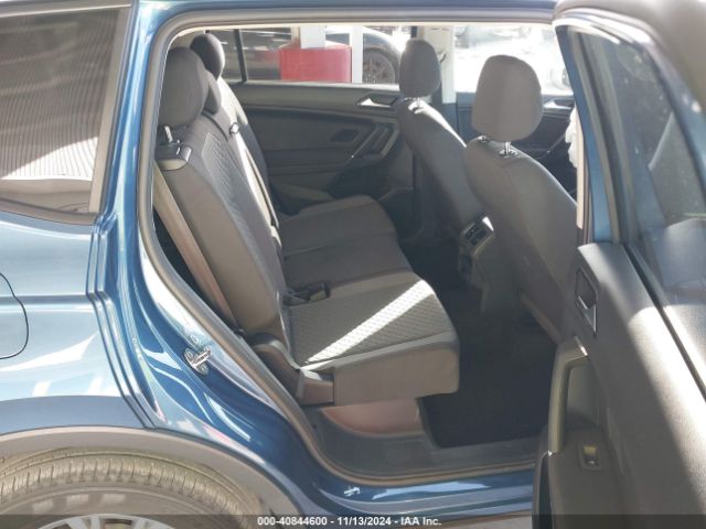 3VV1B7AX4JM059717 Volkswagen Tiguan 2.0t S
