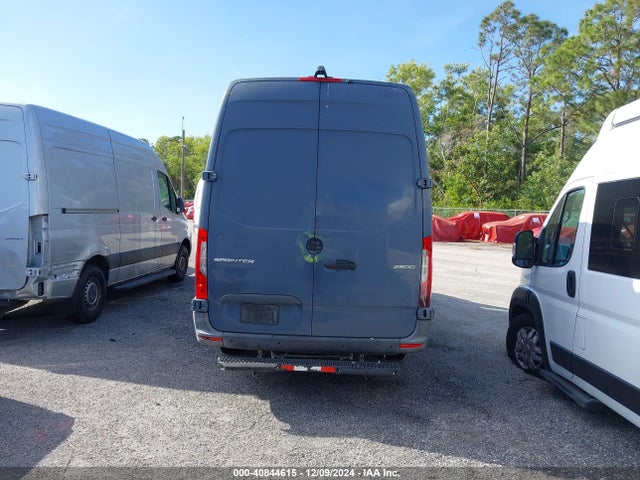 WD4PF1CD9KP149363 Mercedes-Benz Sprinter 2500 High Roof V6
