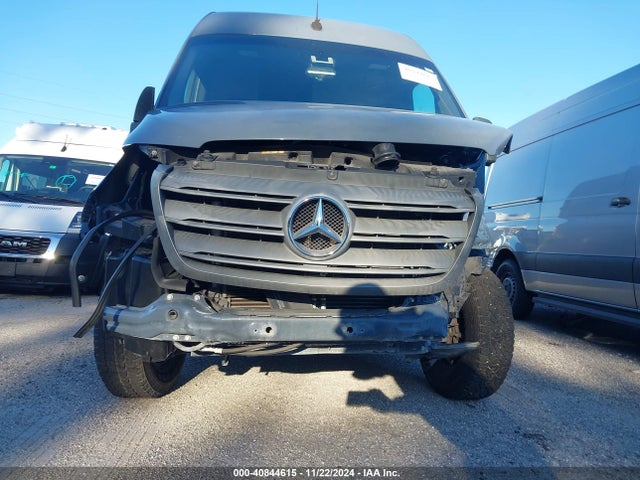 WD4PF1CD9KP149363 Mercedes-Benz Sprinter 2500 High Roof V6