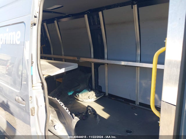 WD4PF1CD9KP149363 Mercedes-Benz Sprinter 2500 High Roof V6