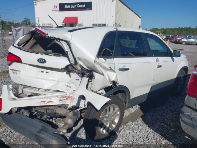 5XYKT3A64FG550552 KIA SORENTO LX