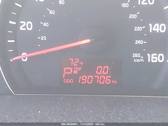 5XYKT3A64FG550552 KIA SORENTO LX