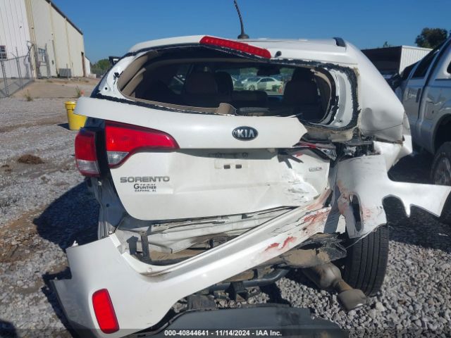5XYKT3A64FG550552 KIA SORENTO LX