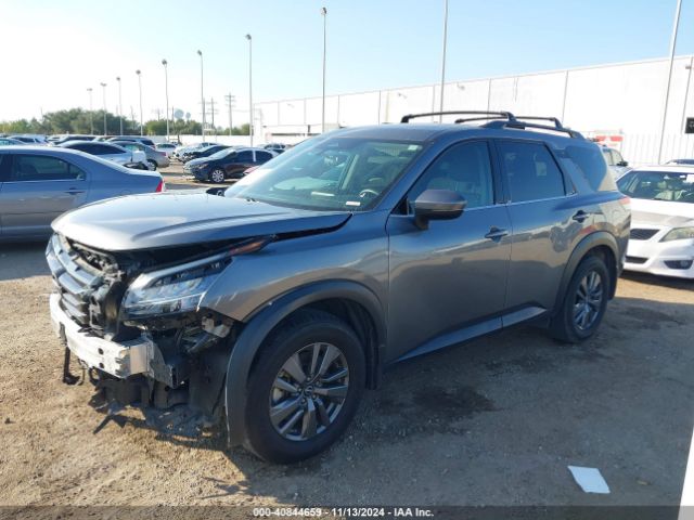 5N1DR3BA9NC262390 Nissan Pathfinder Sv 2wd