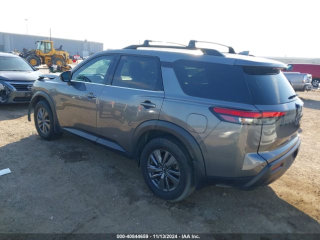 5N1DR3BA9NC262390 Nissan Pathfinder Sv 2wd