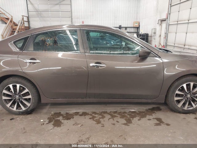 Nissan Altima 2.5 Sv 2017 1N4AL3AP4HC200162 Image 14