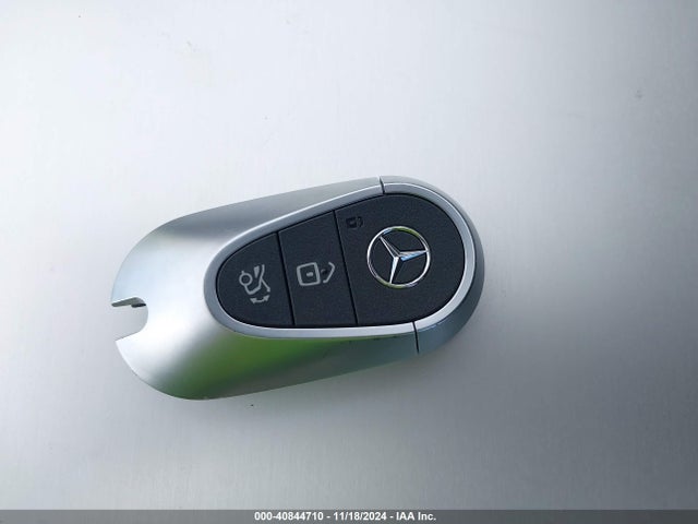 W1KAF4GB7PR078451 Mercedes-Benz C 300 Sedan
