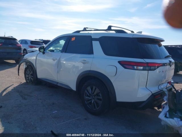 5N1DR3BAXNC238308 Nissan Pathfinder Sv 2wd