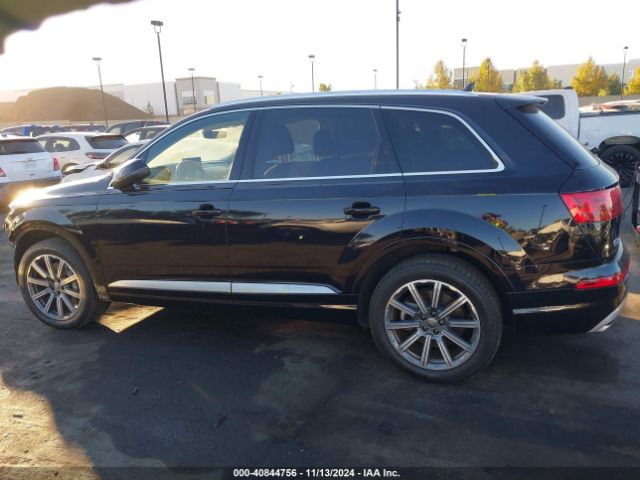 WA1LHAF75JD041664 Audi Q7 2.0t Premium