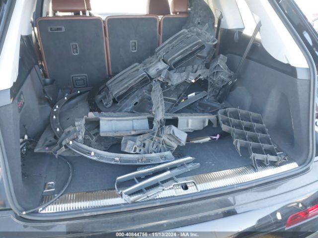 WA1LHAF75JD041664 Audi Q7 2.0t Premium