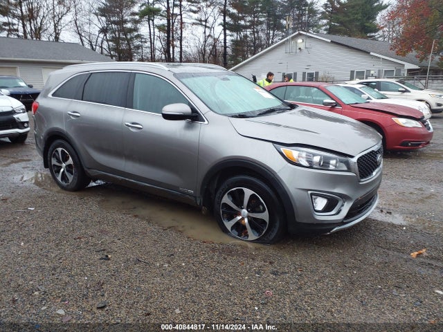 2017 5XYPHDA55HG323233 main image