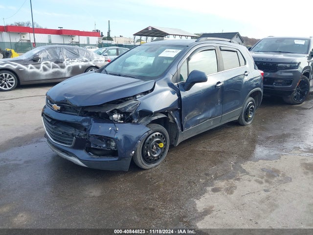 Chevrolet Trax Premier 2018 3GNCJRSB4JL316591 Image 2