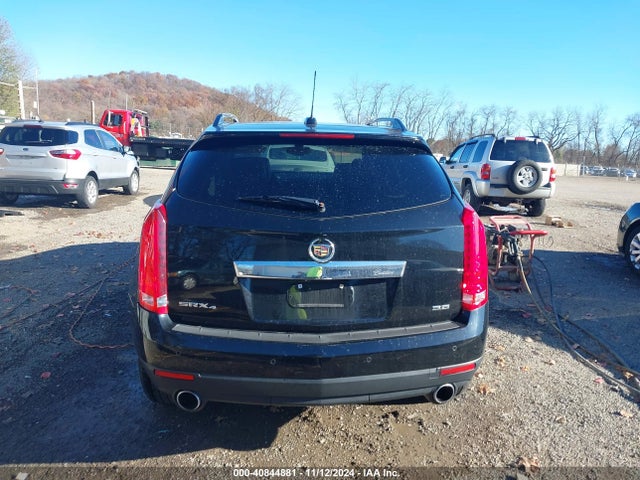 3GYFNEE34FS579565 Cadillac Srx Luxury Collection