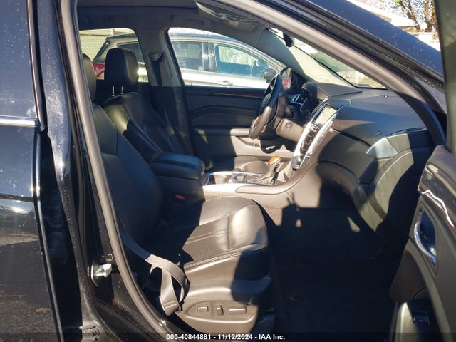 3GYFNEE34FS579565 Cadillac Srx Luxury Collection