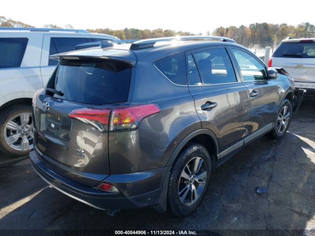 JTMRFREV9JJ724764 Toyota Rav4 Adventure/xle