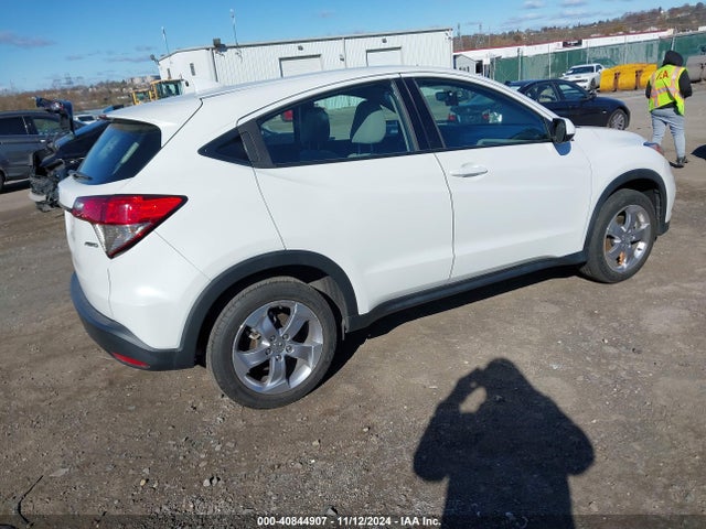 Honda Hr-v Awd Lx 2021 3CZRU6H31MM746449 Image 4