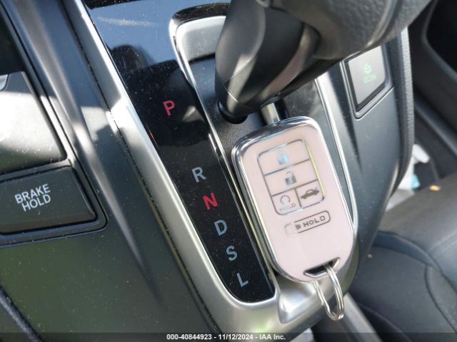 7FARW1H73ME015228 Honda Cr-v 2wd Special Edition