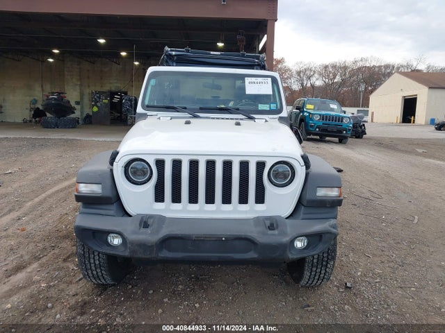 1C4GJXAN6LW262413 Jeep Wrangler Sport S 4x4