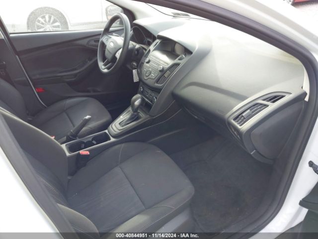 1FADP3E27JL298657 Ford FOCUS S