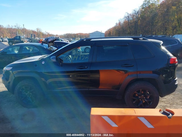 1C4PJMBS5FW576674 Jeep Cherokee Trailhawk